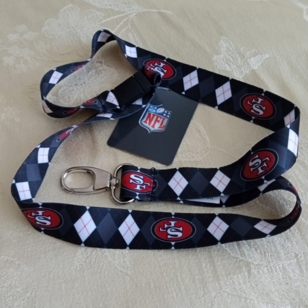 NFL San Francisco 49ers  Argyle Lanyard Key Badge ID Holder NWT